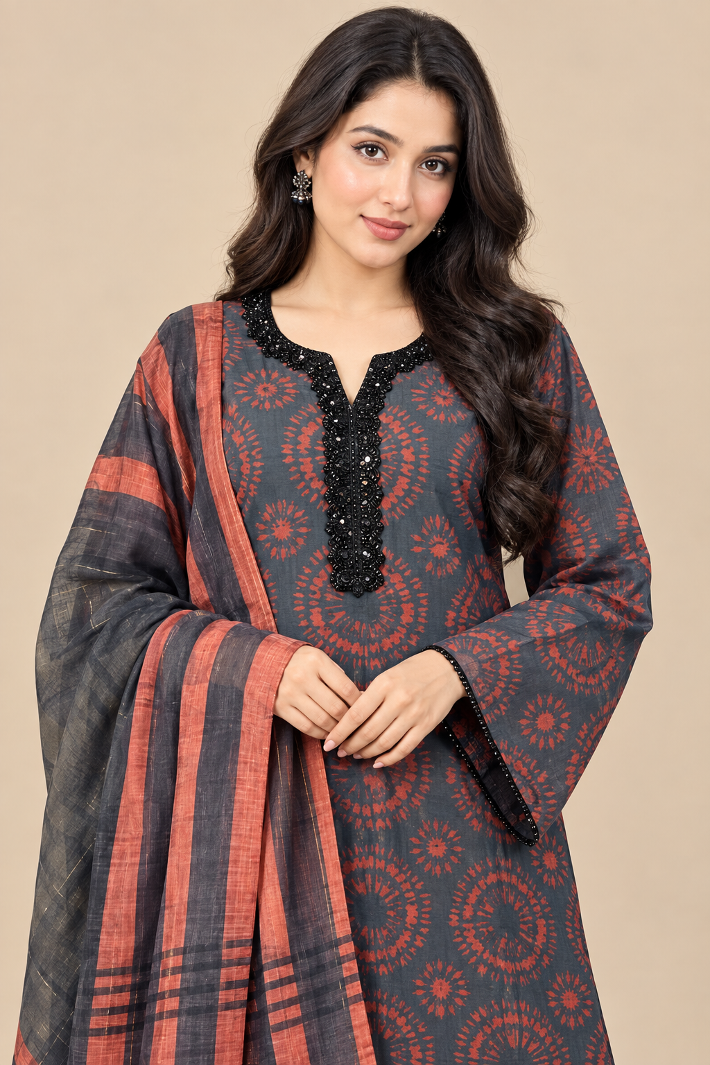 Neckline and print detail